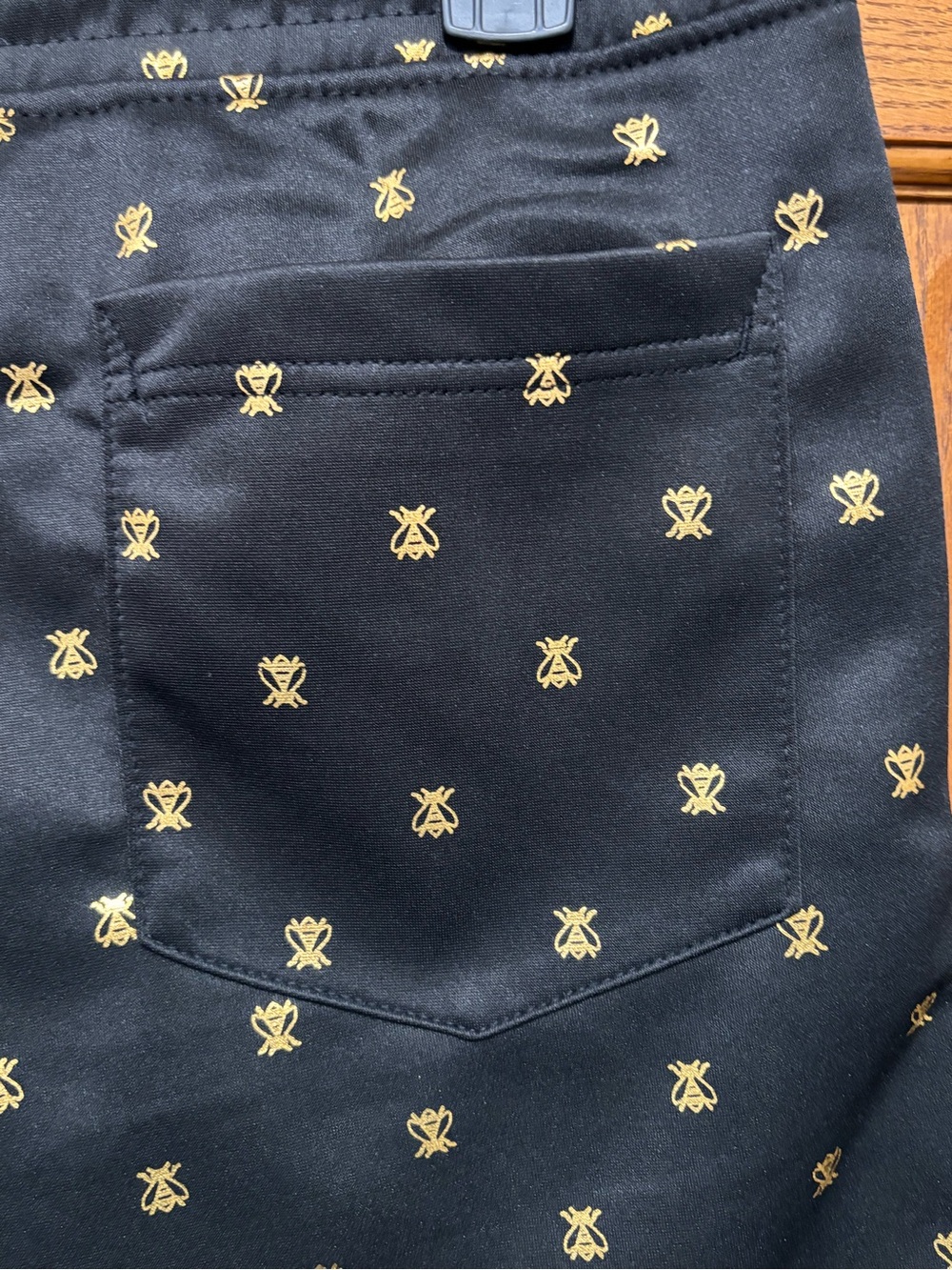 Drill Clothing Company Men's Black and Gold Bee Print Shorts. Sz M. NWT - Picture 6 of 8
